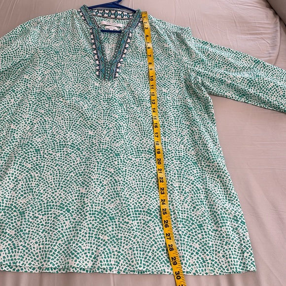 Foxcroft for Appleseed’s Wrinkle Free Y-neck Tunic green white mosaic cotton 14P - Picture 13 of 16